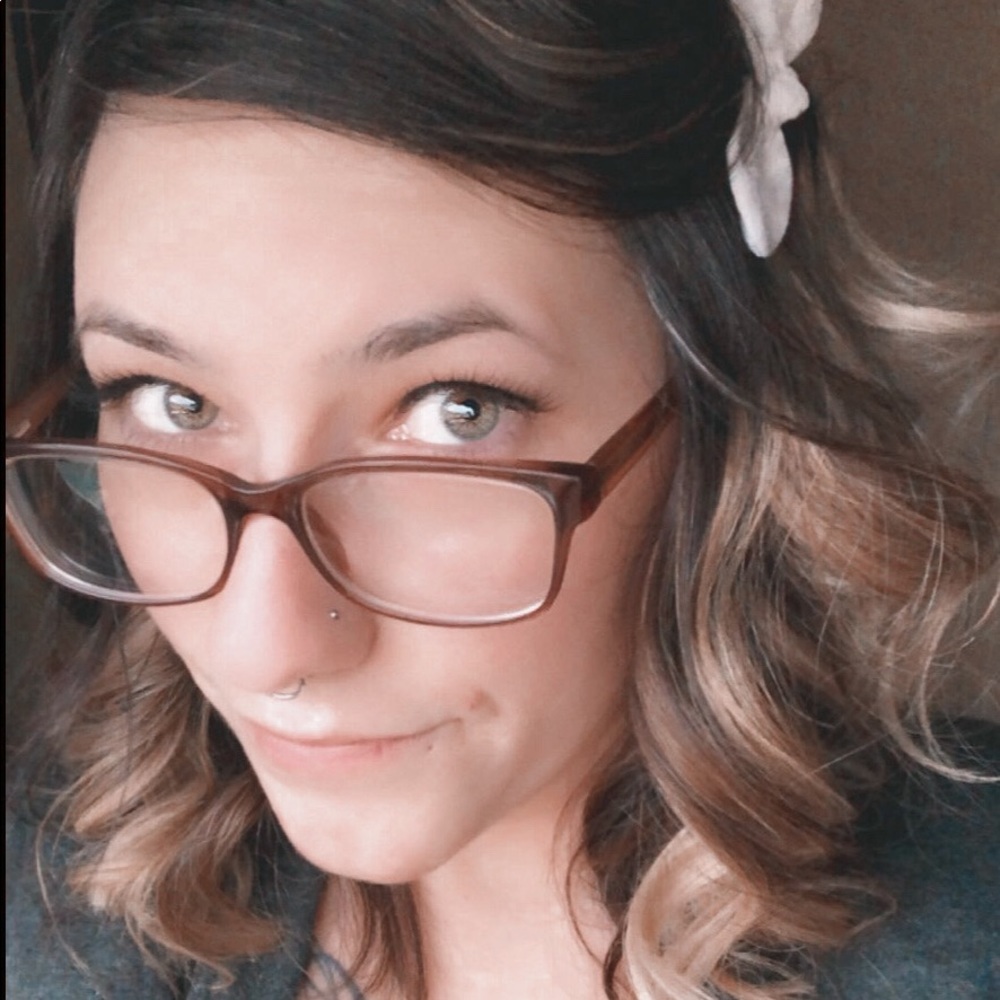 Meet your Posher, Sabrina